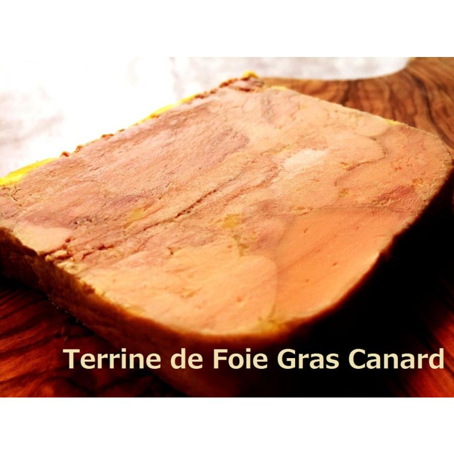 トリカリノス社 トリュフとボッタルガ カラスミ のフォアグラのテリーヌレシピ日欧商事 JET