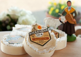 チーズのプロ Fromager vol.36 香りを添えて～ハーブや紅茶の香りとともに楽しむ～チーズクラブ雪印メグミルク株式会社