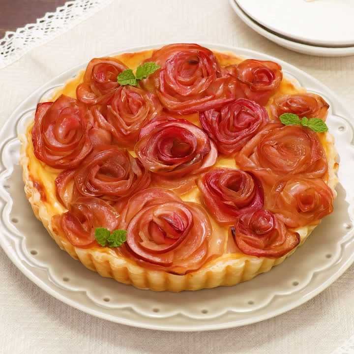 手作りバラのアップルパイの写真・画像素材-Snapmart スナップマート