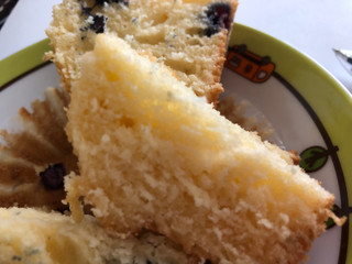 ミスド「フロマージュ・ド ブルーベリー」実食レビュー チーズの味わい＆ブルーベリーの酸味、“タルト”のようなドーナツ - ランチバッグ