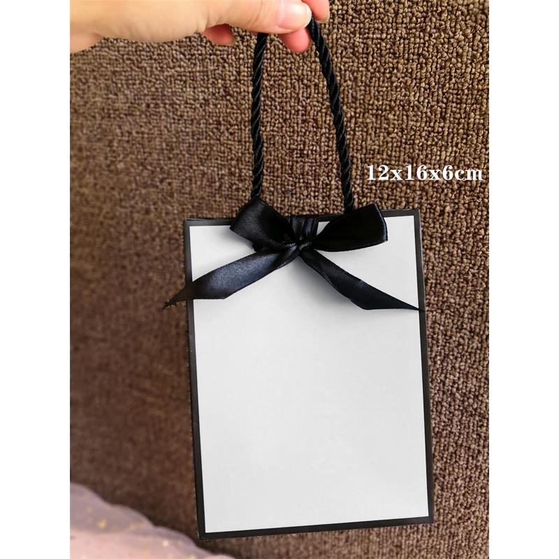 紙袋 手提げ袋 ショッピングバッグ 生活雑貨 窓付 クラフト紙 無地 シンプル 正方形 ギフト ラッピング お土産 おしゃれ ギの通販はau PAYマーケット - プラスナオau PAY マーケット－通販サイト