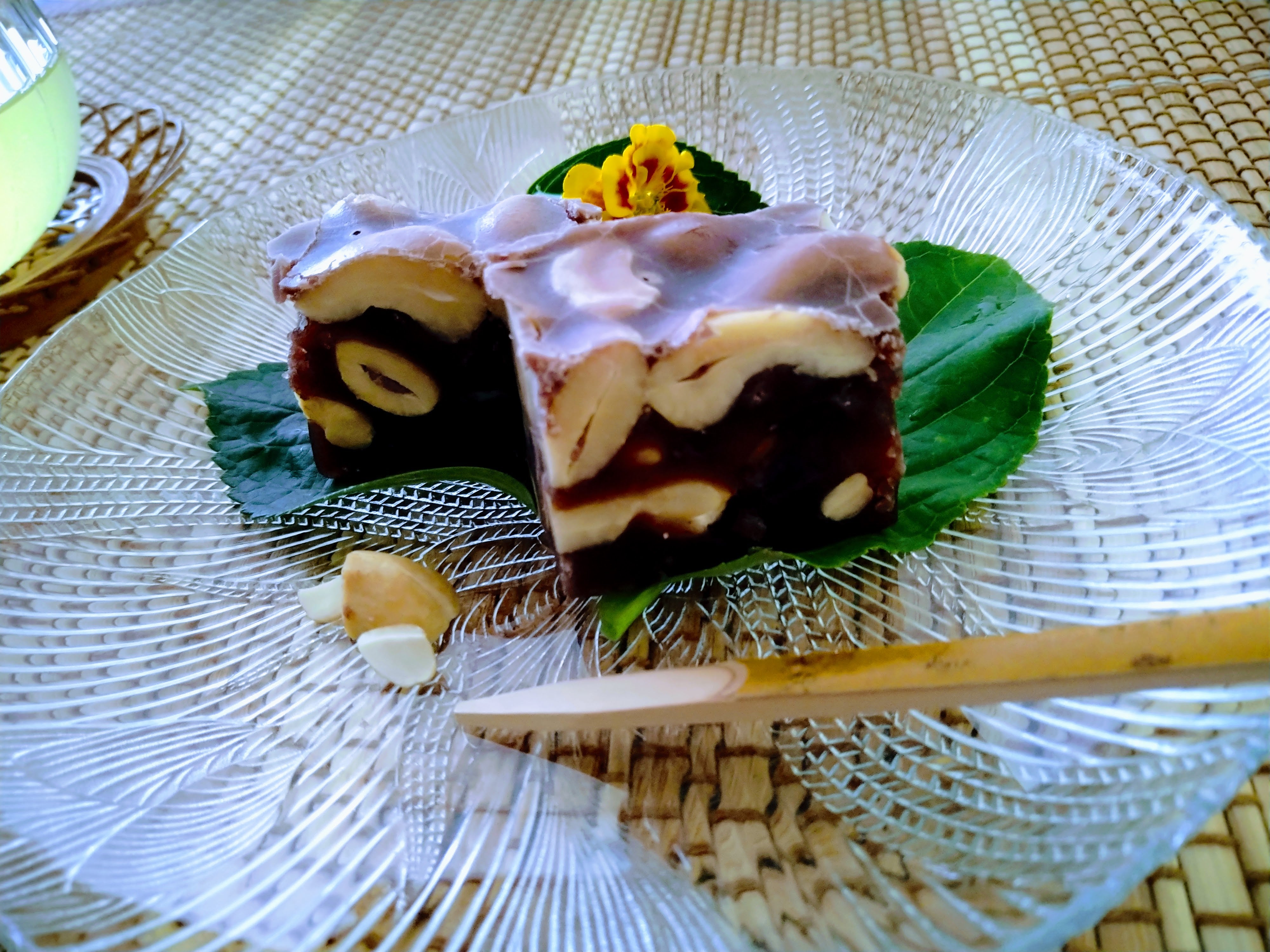 Sweets028 カシューナッツ羊羹だって、おやじなんだもの