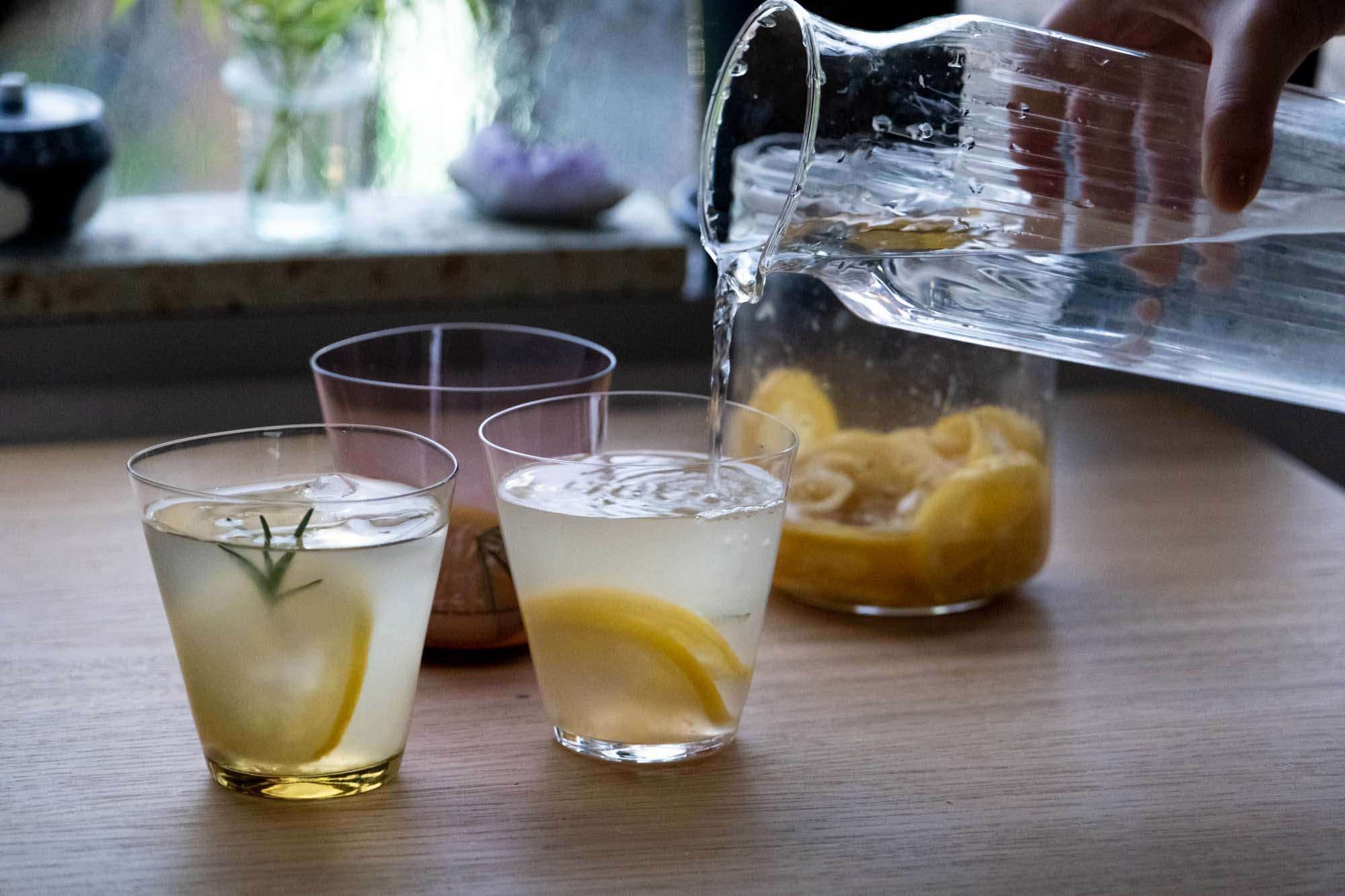 氷と気泡 透明な氷をつくろう！自由研究におすすめ！家庭でできる科学実験シリーズ「試してフシギ」 NGKサイエンスサイト日本ガイシ株式会社