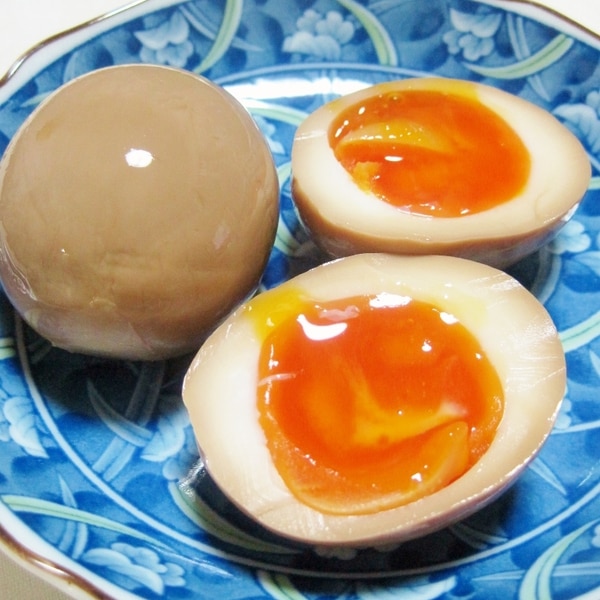簡単煮るだけ！煮卵