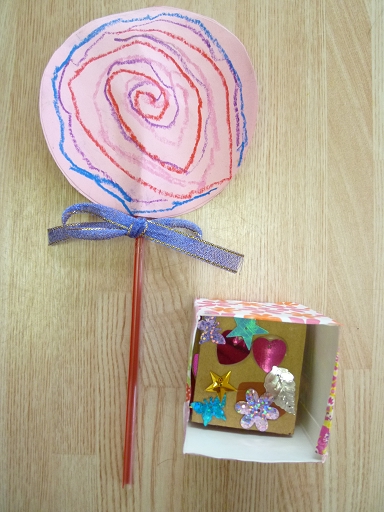 折り紙 ペロペロキャンディ 壁飾り 壁面飾り ハンドメイド ハロウィン キャンディ