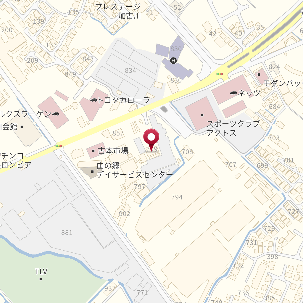 商品の紹介です。 『鬼饅頭』 おにまんじゅう 1個入り 480g 京都府福知山市大江町の酒呑童子の鬼伝説の中に出てくる、腰掛け石にフワリと雪が被さったイメージをして作られています。とても大きなお饅頭ですが、中のあんこはさっぱりとしていて食べやすく、日本茶のお供