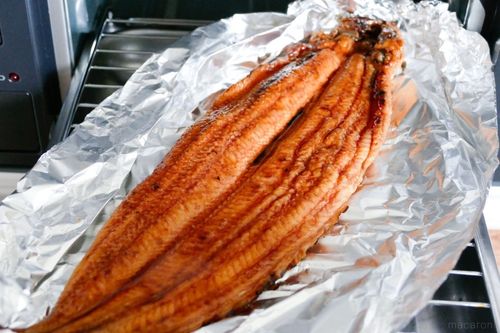 スーパーの鰻をお店の味に格上げ、ふっくら仕上がる裏ワザLmaga.jp