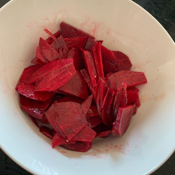 ビーツってどんな野菜？栄養効果や保存方法、おすすめレシピを野菜ソムリエプロが紹介マイナビ農業