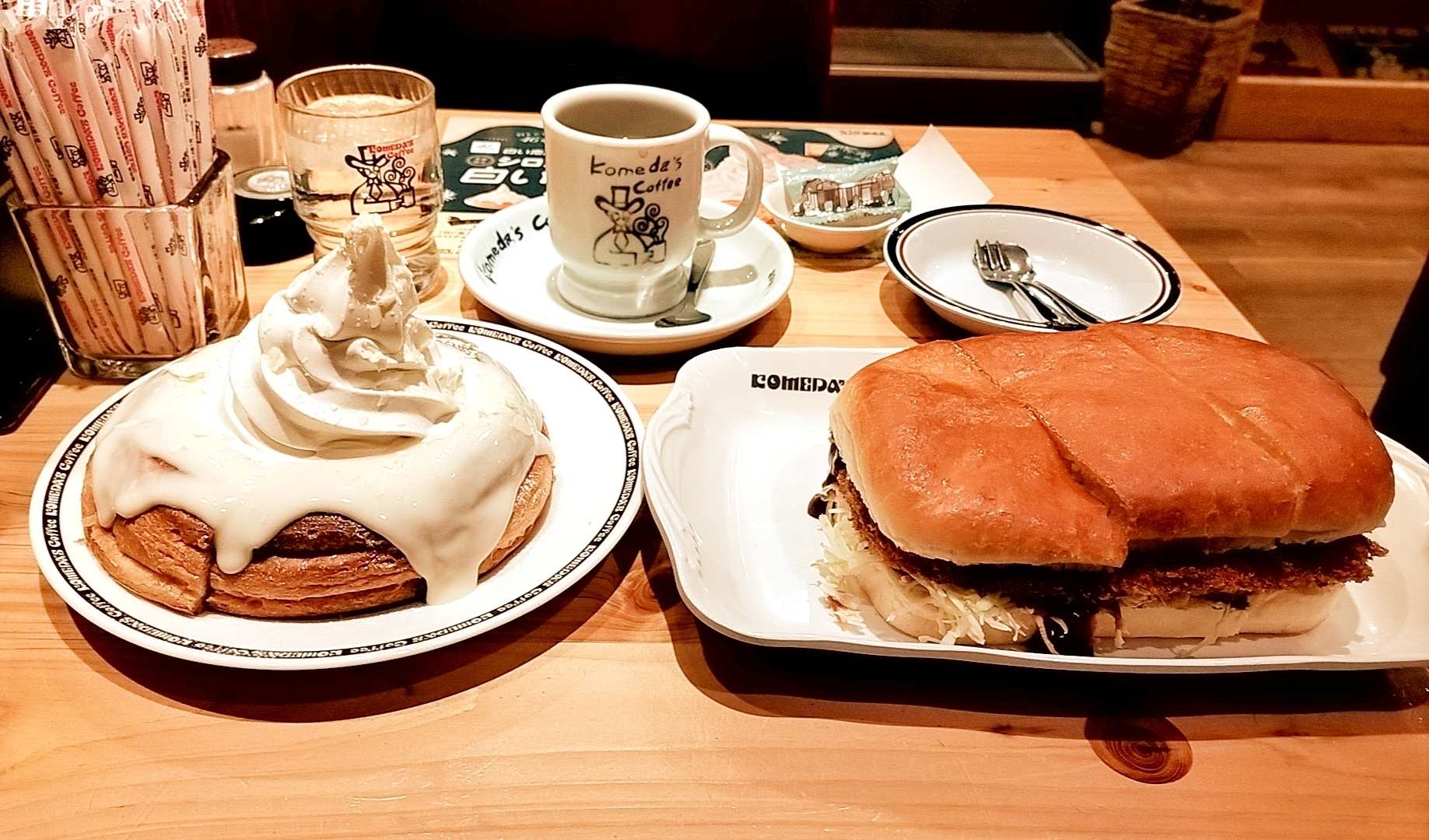 コメダ珈琲店「選べるデザートセット」のモンブラン2種類を食べ比べ！各カロリー比較イチオシichioshi