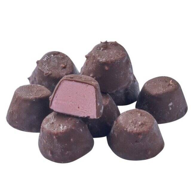 チョコとミントの相性がばっちりな「贅沢チョコレートバー 薫るチョコミント」が発売中♪暖かい部屋で食べるアイスは格別です ^^ローソンウチカフェチョコミントチョコミン党LAWSONローソンスイーツuchicafeチョコミントアイスバーアイス部