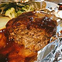 ハンバーグのパイ包み焼き