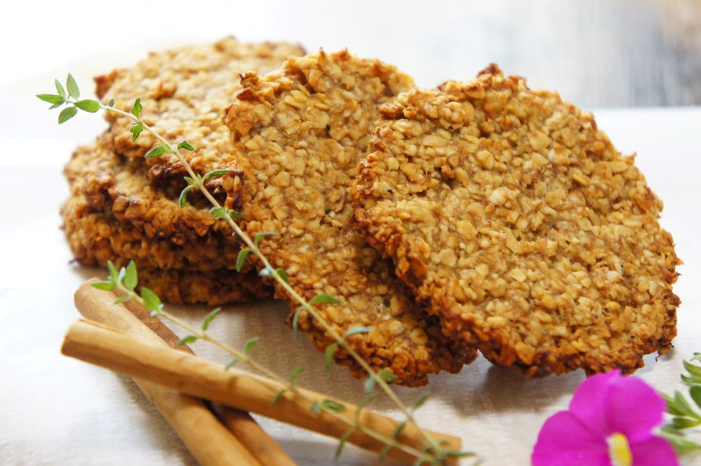 グルテンフリーのザクザク食感オートミールクッキ