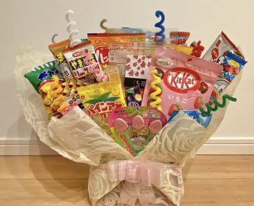 お菓子でできた花束を贈ろう！スイーツブーケ・フラワーボックスが買える店10選＜東京・2024＞ じゃらんニュース