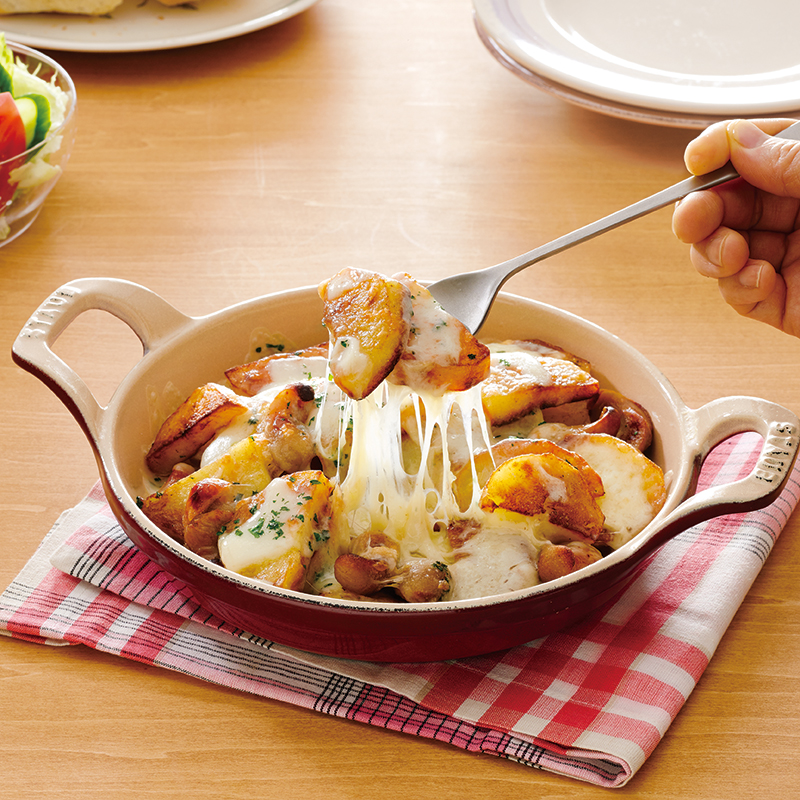 レシピ チーズたっぷり♬じゃがいもとミニトマトの簡単ミートソース炒め♬ - しにゃごはん blog