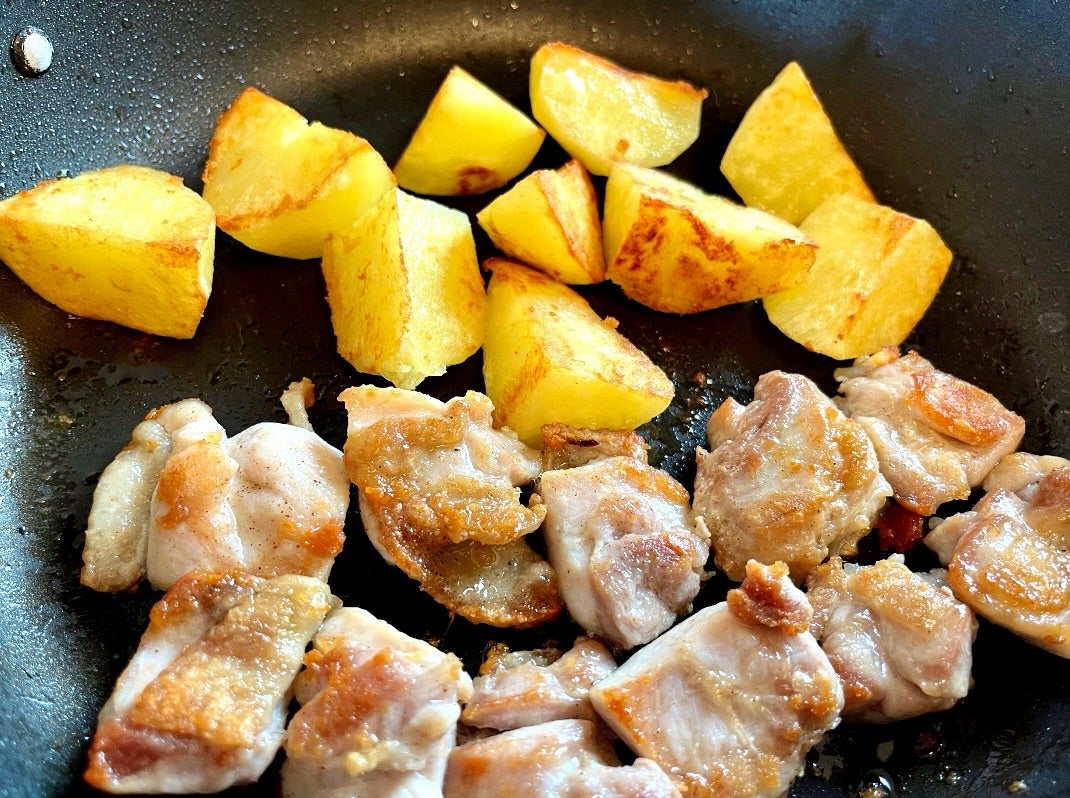 揚げずに簡単！カリカリ止まらない 極上コンソメポテト