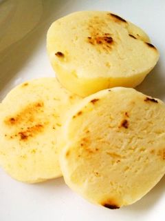 中古未使用 ホームベーカリー 全自動 餅つき機 もちつき 最大2斤 ジャム バター 蕎麦 うどん + 贅沢食パンミックス1斤×4袋ホームベーカリー 餅 シロカ siroca SHB-712 全自動ホームベーカリー パン チーズ ヨーグルト ジャム バター 餅つき機 もち –Kitchen Suggest