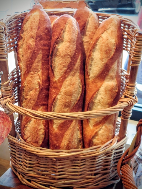フランスパンの種類 - 月のひびき徳正寺だより