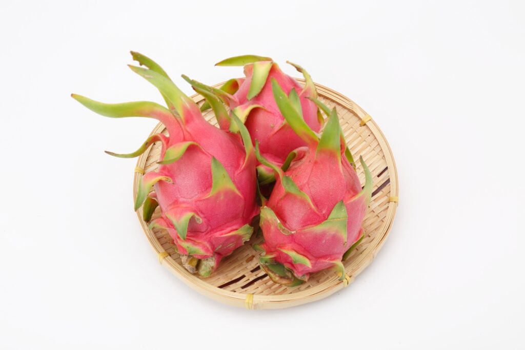 ドラゴンフルーツ ピタヤ の種類 白・赤・黄色の味の違い と食べ方＆アレンジレシピChamマレーシアを暮らすように旅するガイド