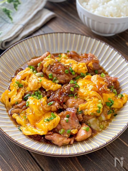 余った鶏皮を捨てないで！鶏皮1枚から作れる♪メイン食材１つで作れる、簡単副菜レシピ3選サンキュ