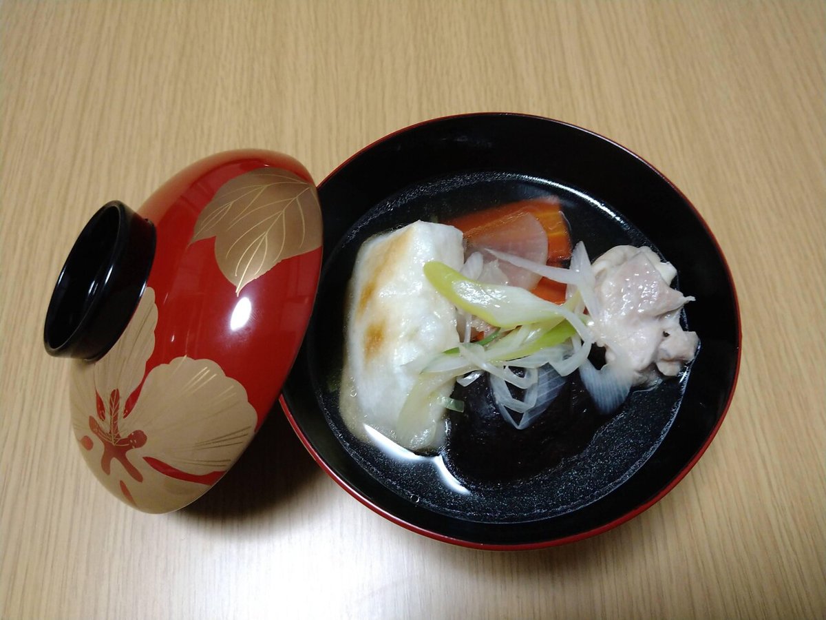 お雑煮 地域で衝撃の違いが！？全国の定番レシピから珍しい味付け＆具材までご紹介4yuuu