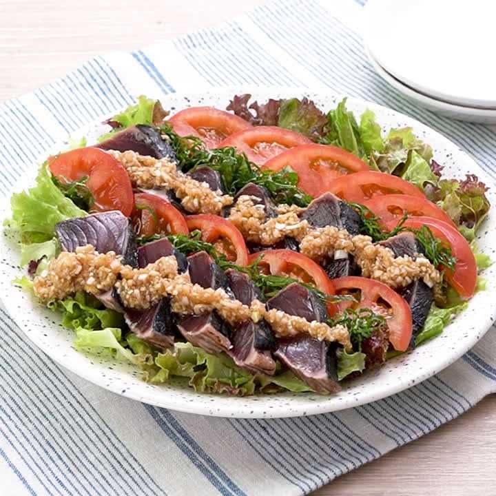 簡単調理 かつおのタタキのおすすめアレンジレシピ10選高知産かつおの100%藁焼きタタキ通販久礼大正町市場 山本鮮魚店