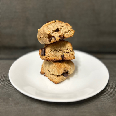 バター無し！簡単混ぜて焼くだけ「チョコチャンクスコーン」
