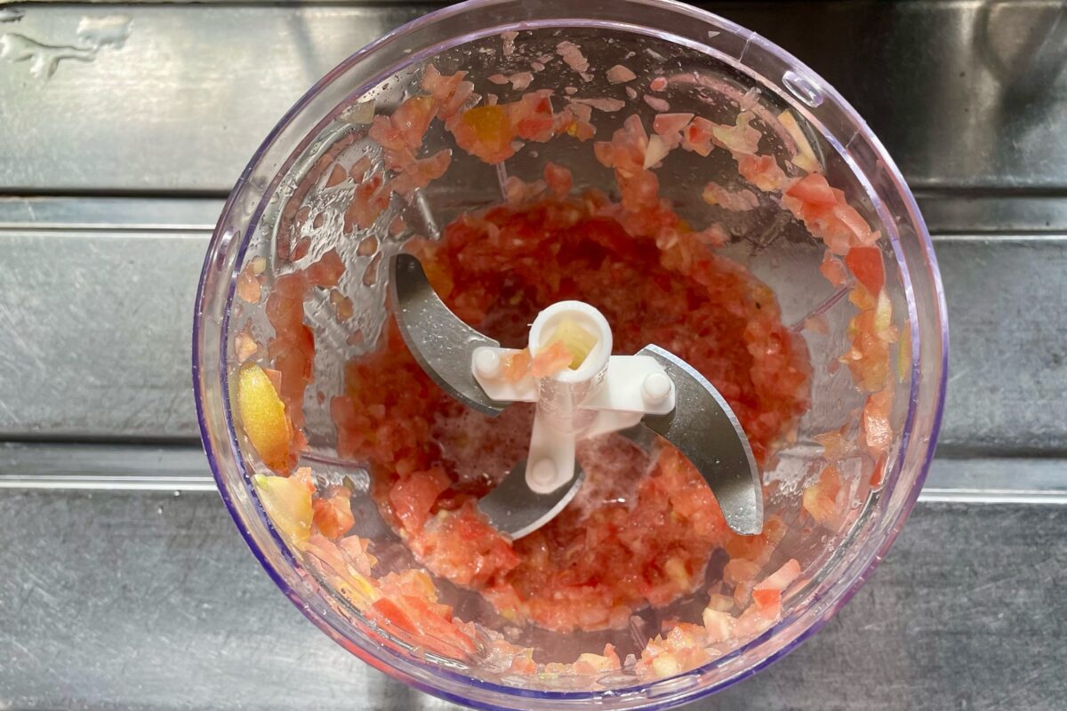 リュウジ氏の「まるごとトマトそうめん」が激うま 簡単なのに夏にぴったりの爽やかレシピ – Sirabee