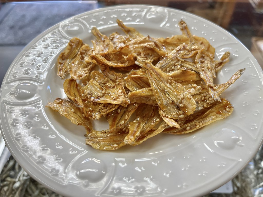 いわしせんべいはセブンイレブンなどのコンビニで手軽に買える？買える場所 売ってる場所を知れるメディアカウシル