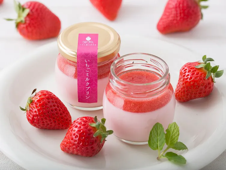 5分で作れる❢簡単いちごミルクプリン
