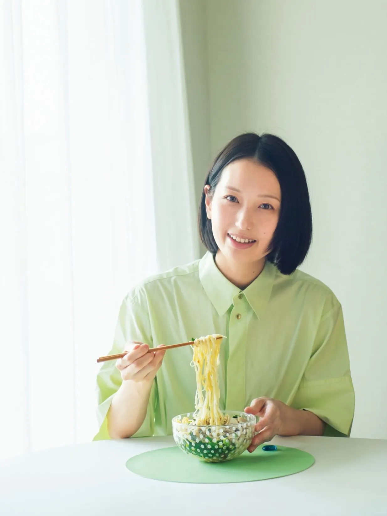 残暑疲れにはにら梅だれで！長谷川あかりさんの『豚しゃぶそうめん』長谷川あかりのあたらしいきほんの料理オレンジページnet