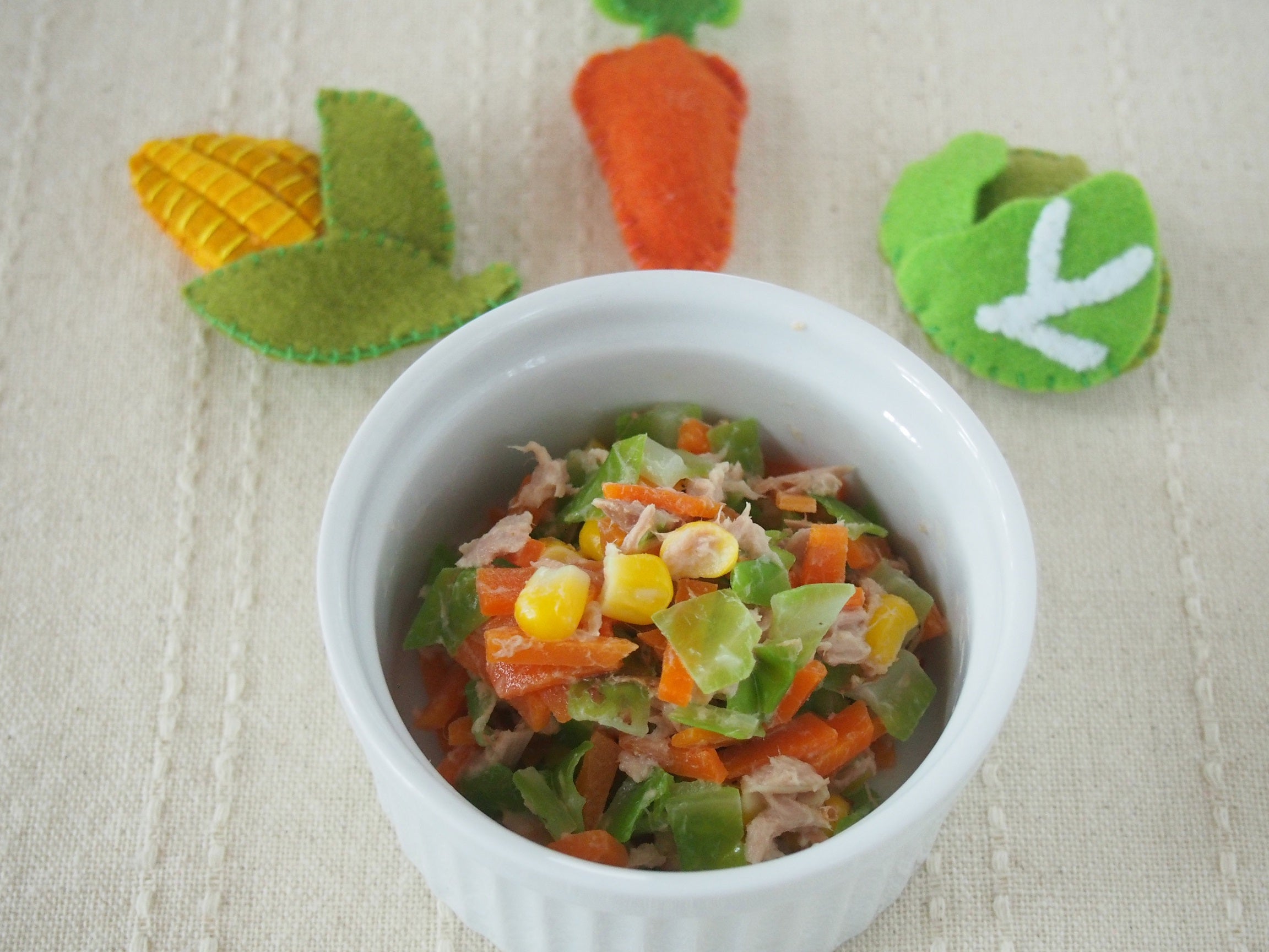 こつ𓂑 𓌈栄養士ママ1歳から家族みんなで食べられるレシピこつのオールインワン飯かきたま鶏野菜ご飯、うどん、そうめん、何にかけても美味しいよ🥰👌 離乳食後期頃から食べられる◎ 白菜じゃなくてキャベツでもOK◎ 離乳食後期なら味付けなしで離乳食完了期