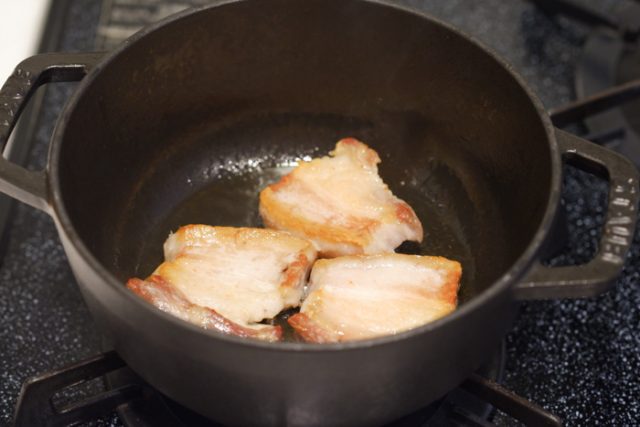 うま味倍増 豚ばらブロックの塩漬け焼き