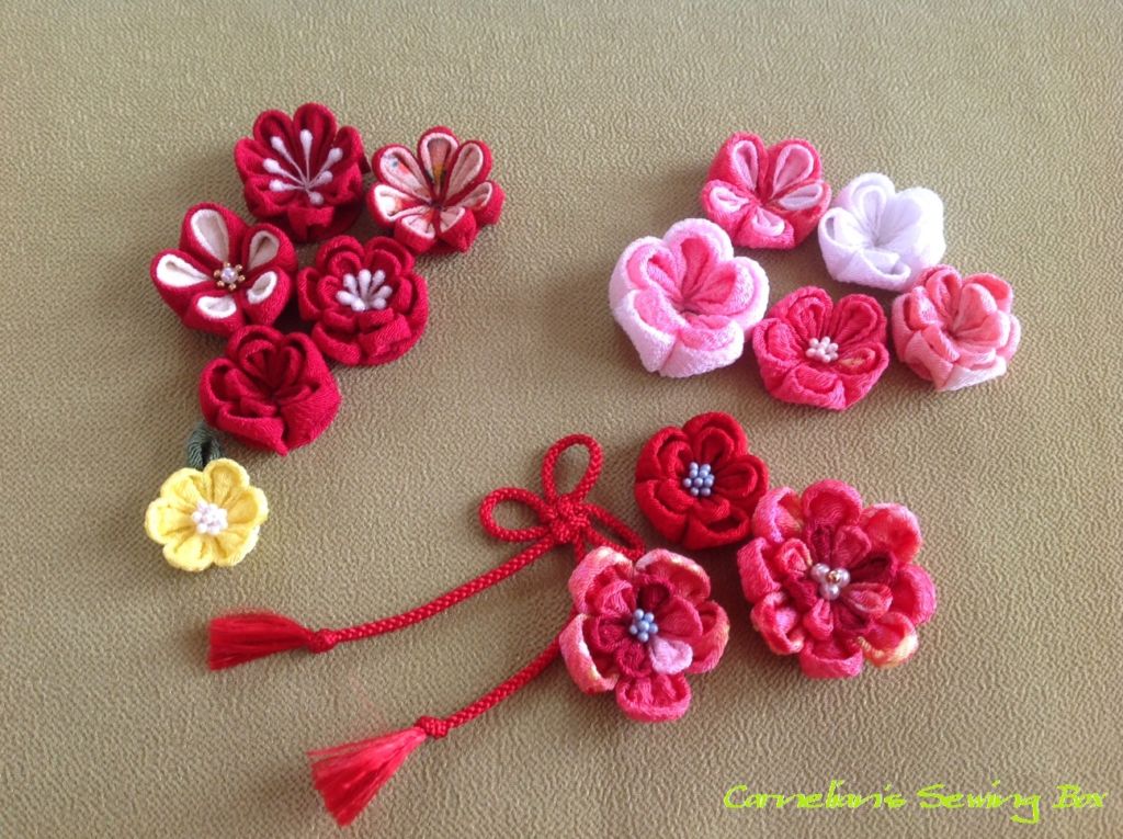 １日でできる 基本の剣つまみ32枚で半くすを作ろう 雛祭り 七五三Kanzashi flower つまみ細工の作り方