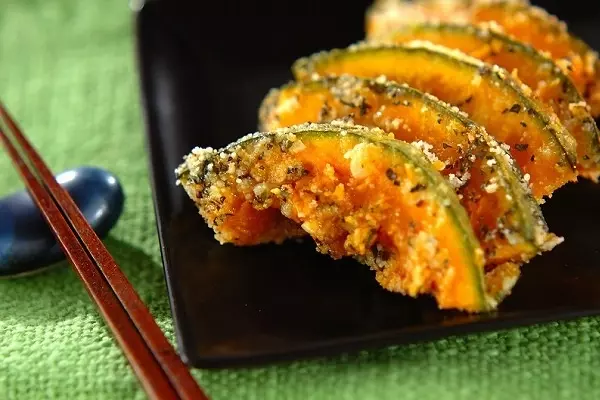 かぼちゃを使ったレシピ129選！おかずやサラダ、おつまみ、おやつなどを一挙紹介！サンキュ