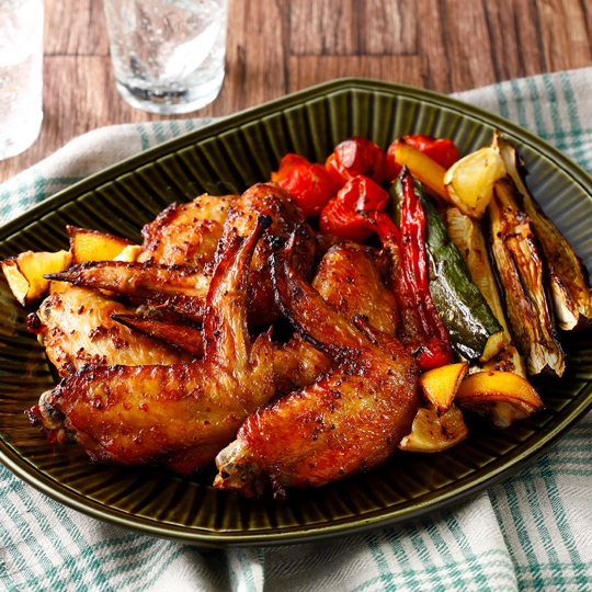 ジューシー！丸ごとチキンと野菜のオーブン焼き。焼くだけ簡単♪農家のレシピ帳