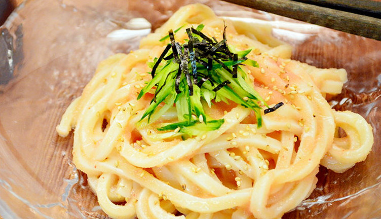 15分で完成 冷やしうどんの人気レシピ25選。具材や味付けで無限アレンジ！ - macaroni
