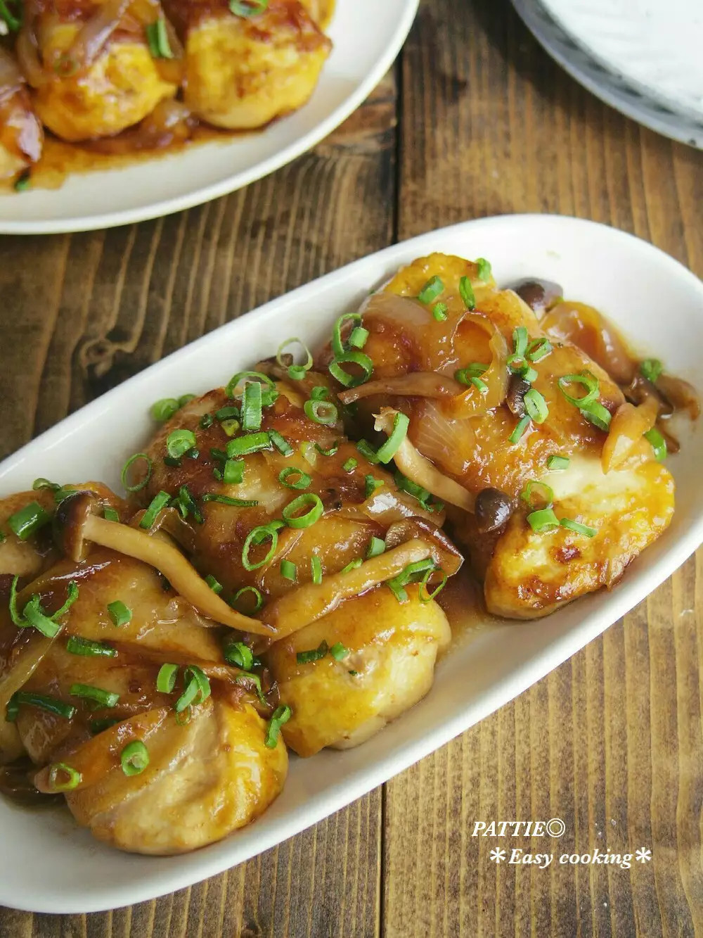 材料２つ！ 肉もやし フライパンで混ぜて焼くだけ！ボリューム満点の節約おかず！！卵・小麦粉・油不要