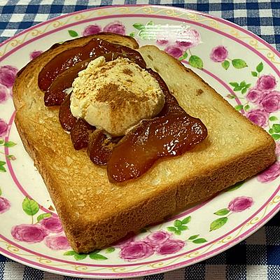 映画「きのう何食べた？」のりんごのキャラメル煮トーストを作ってみましたLEE