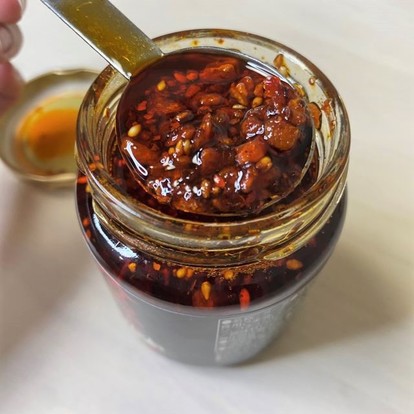 食べるラー油 110g - カルディコーヒーファーム オンラインストア