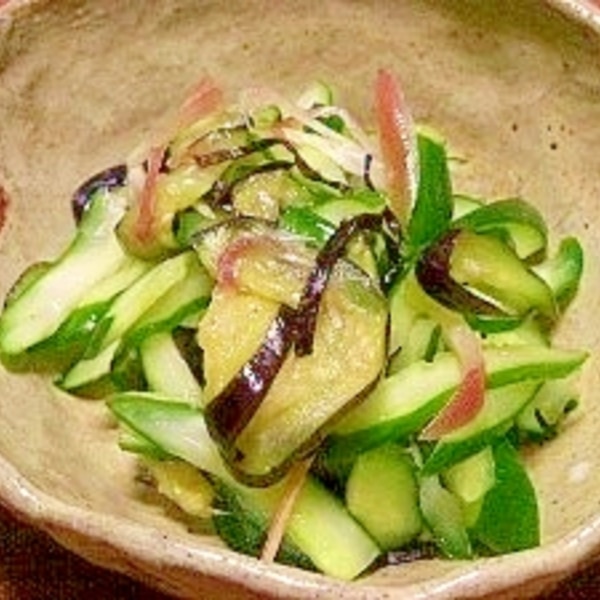 ピリ辛◎なすときゅうりの塩昆布和え୨୧⑅*. レシピ・作り方 by nico❤︎ - 楽天レシピ