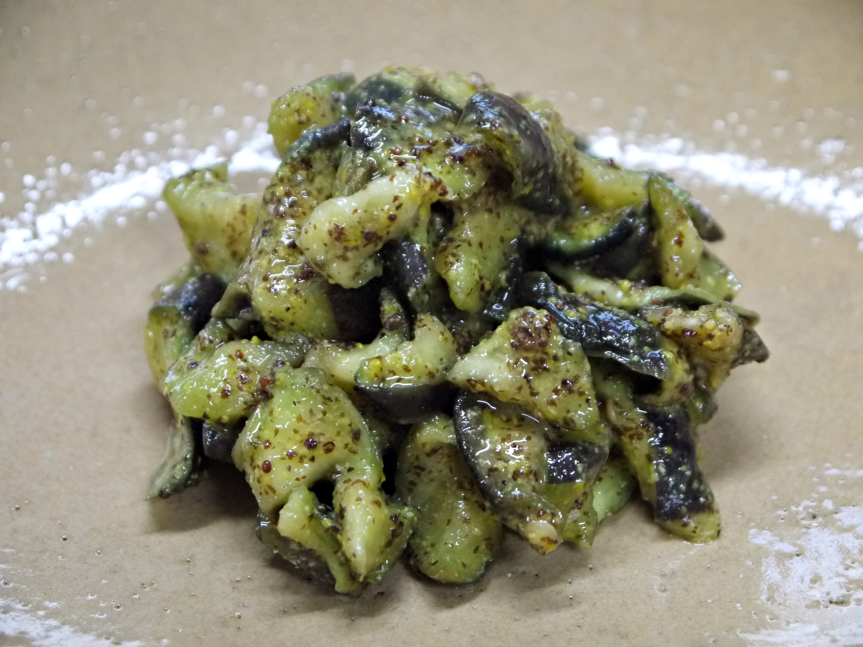 おばあちゃんが昔作ってた懐かしい～なすの辛子漬け