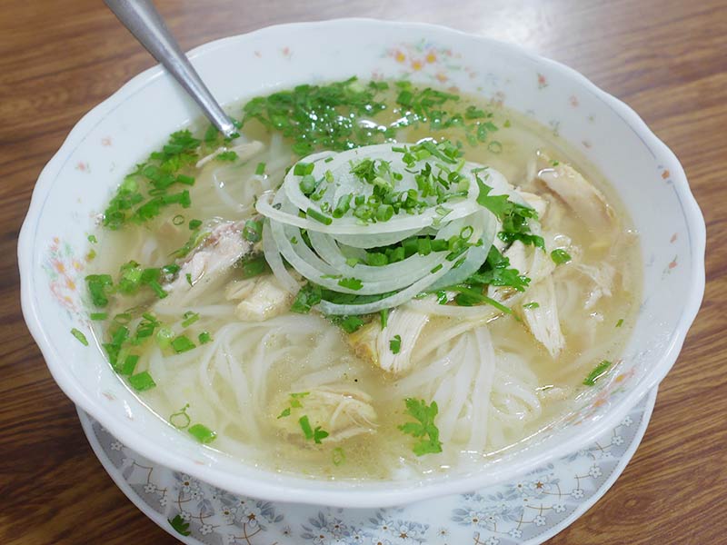 ベトナムの麺料理「フォー ライスヌードル 」とは？その歴史やレシピもご紹介！デリッシュキッチン