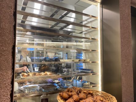 サンマルクの新業態ベーカリーカフェがNEWoMan新宿にオープン！国産小麦のもちもちロデヴサンドに注目るるぶ&more