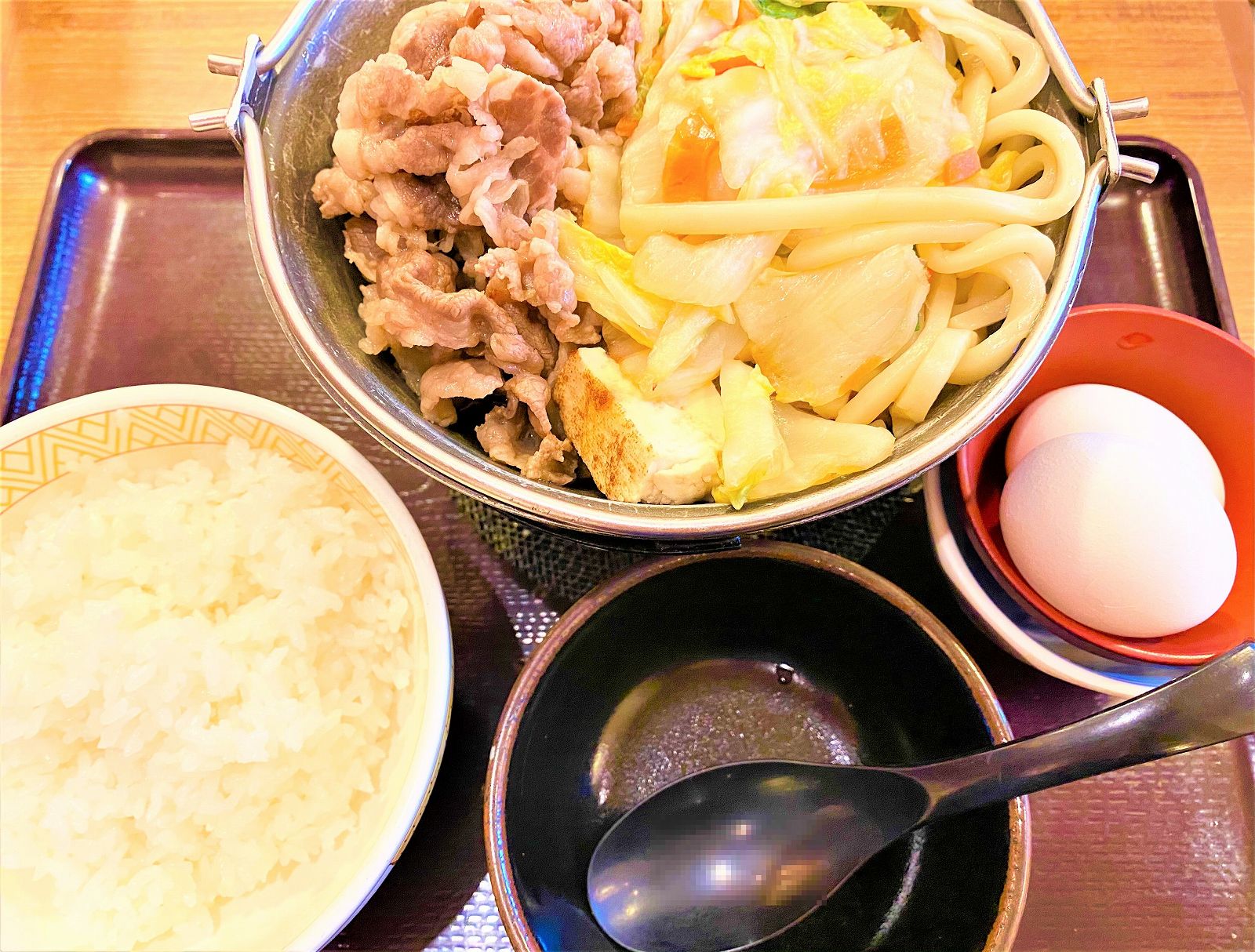 牛丼の添加物を考える。吉野家、松屋、すき家の添加物と無添加の牛丼販売店の本音。花菱のおいしい話