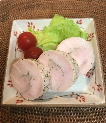 鶏むね肉DE鶏ハム 3ステップで出来る♡お酒に合います♪