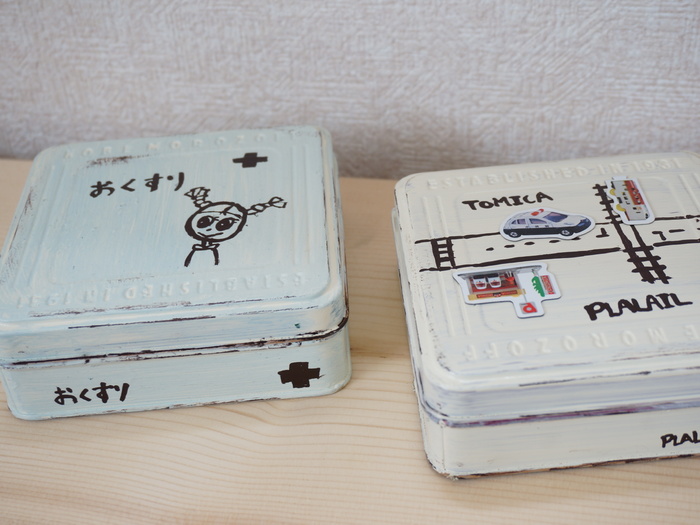 TinyTANグミの袋とステッカーでリメイク、キーホルダー、マグネット、トレカデコ