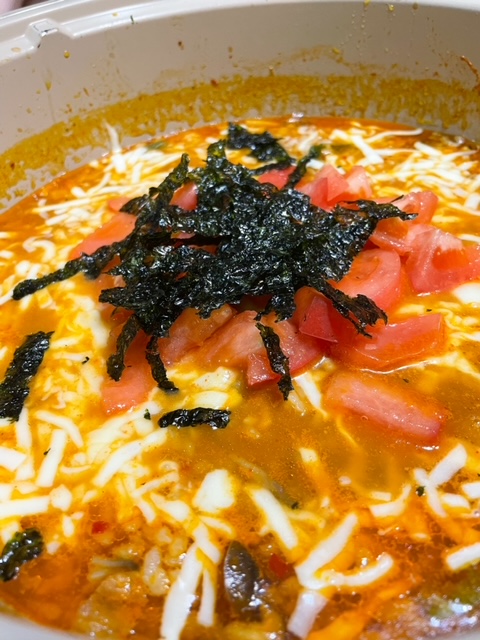 島ノートＯＫＩＮＡＷＡ３:味噌キムチ鍋〆はニラ玉チーズ雑炊