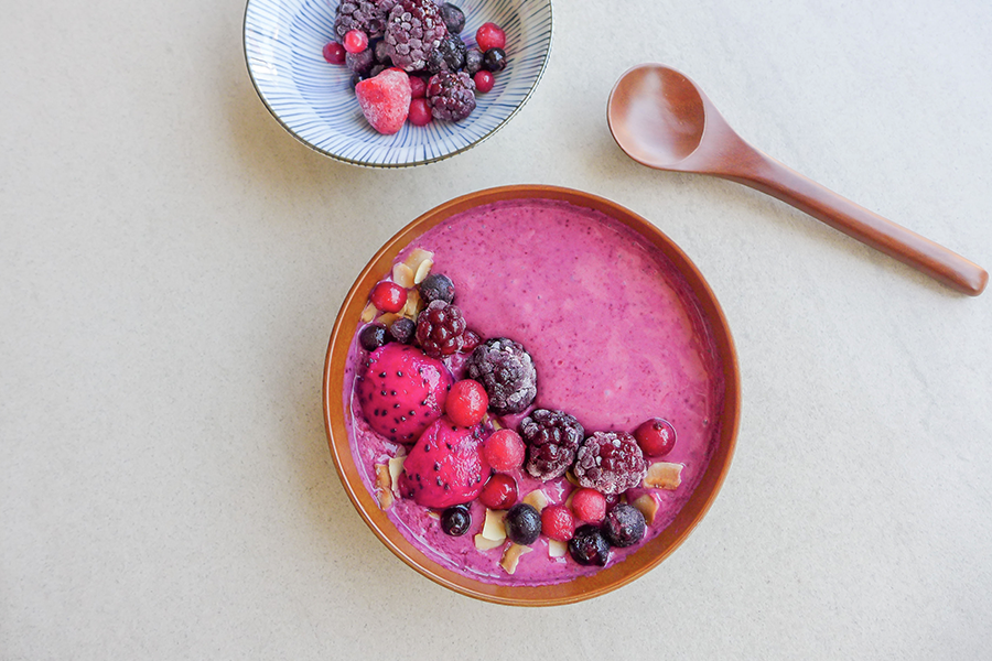 ブラックベリーの選び方と保存方法や食べ方：旬の果物百科