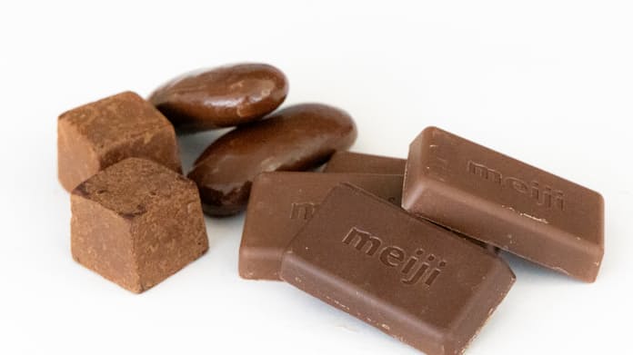 色と味それぞれのコントラストを楽しめる！ハーゲンダッツより発売されたクリスピーサンド「ホワイト＆ブラック～バニラチョコファッジ～」をレビュー！Saiga NAK