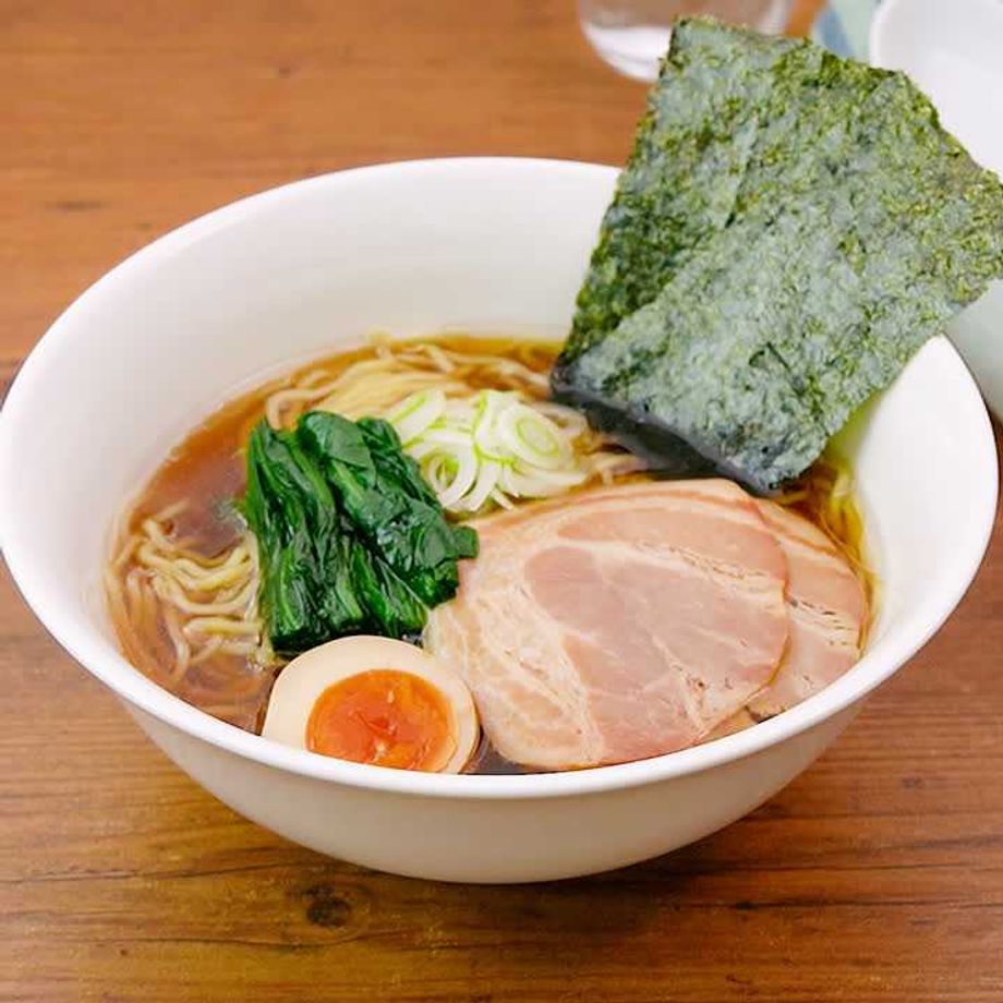 ラ王 醤油味』をさらなる高みへ！ただ煮干しを油で煮出せばいいのだ！試してみた！ 650万回再生 ニフティニュース